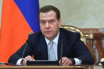 Thủ tướng Nga Dmitry Medvedev: Ukraine đang vỡ nợ 