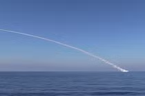 Tàu ngầm Nga phóng tên lửa Kalibr tấn công al-Nusra ở Idlib