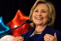 Bà Hillary Clinton: Sắc sảo chính trường và bao dung đời thường