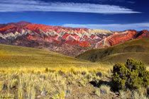 Độc đáo núi cầu vồng tồn tại hàng triệu năm ở các nước