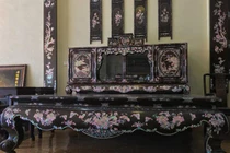 Những đồ nội thất của nhà Việt xưa trị giá hàng trăm triệu đồng