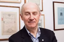 “Warren Buffett xứ Thụy Điển“: Đừng chi tiêu vượt quá thu nhập 