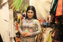 Bí mật quá khứ đau đớn của "cô đào chuyển giới" Sài Gòn