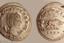 Tận mục kho báu tiền cổ La Mã cực giá trị 