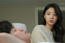 Vợ sốc nghẹn phát hiện bí mật chồng giấu kín suốt 20 năm