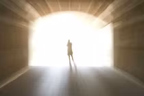 Rùng mình trải nghiệm cận tử của con trai Tưởng Giới Thạch