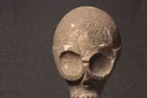 Giải mã 12 chiếc mặt nạ cổ nhất thế giới