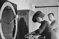 Ảnh chấn động về hành khách trên tàu Titanic trước khi chìm