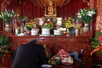 Chọn ngày tốt “bốc lại bát hương” ngày cuối năm thế nào cho chuẩn? 