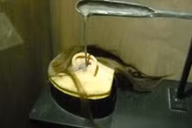 Dụng cụ tra tấn hãi hùng nhất mọi thời đại