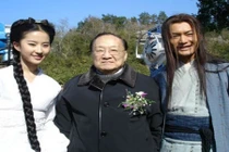 'Võ lâm minh chủ' Kim Dung và nỗi ám ảnh con trai tự sát