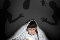 Vén màn bí ẩn nỗi sợ bóng tối ám ảnh con người 