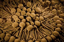 Kỳ bí những công trình tôn giáo làm từ xương người