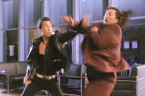 Hồng Kim Bảo lộ việc đóng thế khi đấu tay đôi Chân Tử Đan