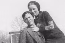 Phút cuối cùng ít biết của cặp đôi tội phạm khét tiếng lịch sử