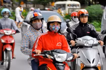 Không khí lạnh tràn về miền Bắc xua tan nắng nóng