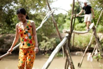 Cầu khỉ lọt top những cây cầu đáng sợ nhất thế giới