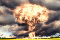 Những vũ khí góp phần thay đổi bánh xe lịch sử