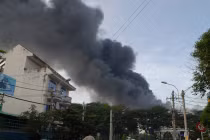 Vụ hỏa hoạn kinh hoàng ở Cty PouYuen lên báo Pháp