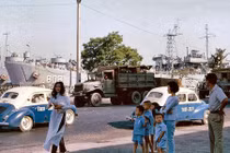 Ảnh màu cực chất về taxi Sài Gòn những năm 1960