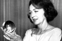 Lời “sấm truyền” lạ nhất về vận mệnh thế giới