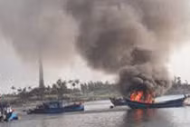 Nổ tàu cá trên biển, 3 thuyền viên mất tích