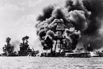 Những thuyết âm mưu điên rồ nhất mọi thời đại