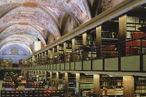 Thư viện bí mật ở Vatican lưu giữ những tài liệu quan trọng nào?