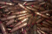 Bắt giữ xe khách vận chuyển gần...500 đầu đạn