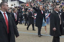 Mật vụ bảo vệ Tổng thống Mỹ khi công cán lợi hại thế nào? 