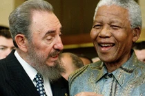 Khoảnh khắc lãnh tụ Fidel Castro bên các chính khách thế giới 