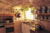 Sững sờ thành phố 2.000 dân ẩn mình dưới sa mạc 