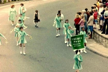 Ảnh màu thú vị cuộc sống ở Anh những năm 1980