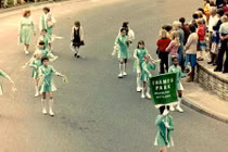 Ảnh màu thú vị cuộc sống ở Anh những năm 1980