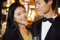 Bộ mặt tàn nhẫn của chàng “bạn trai hoàn hảo“