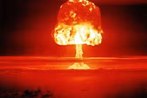 Oleg Glazunov: Mỹ thử bom hạt nhân như “chuẩn bị cho chiến tranh”