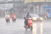 Dự báo thời tiết ngày 12/8: Cả nước có mưa rào và dông