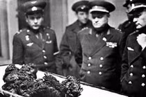 Top 10 bức ảnh lịch sử gây ấn tượng mạnh mẽ