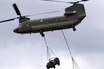 Sức mạnh kinh ngạc của trực thăng CH-47 Việt Nam từng dùng