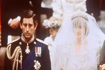 Bí mật thú vị về những chiếc vương miện của Hoàng gia Anh