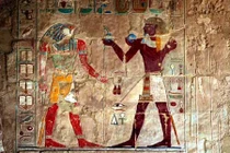 Người ngoài hành tinh xuất hiện từ thời Ai Cập cổ đại?