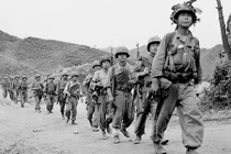 Bộ ảnh gợi nhớ chiến tranh Triều Tiên 1950 - 1953