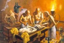 Rợn người nghi lễ “mở miệng xác ướp” Ai Cập cổ 