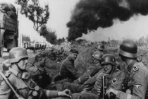 Ảnh hiếm: Phát xít Đức xâm lược Ba Lan CTTG 2