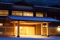 10 khách sạn lâu đời nhất hành tinh