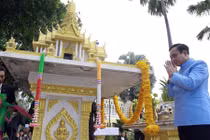 Tân Thủ tướng Thái Lan mê tín... “cuồng” số 9 may mắn