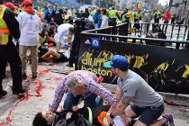 Chùm ảnh: Người Mỹ “quằn quại” vì khủng bố