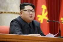 Công du nước ngoài, ông Kim Jong-un gây bất ngờ thế nào?
