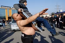 Thú vị 5 người đàn ông kỳ lạ nhất lịch sử