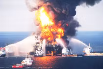 Rúng động vụ tràn dầu tồi tệ nhất lịch sử Mỹ